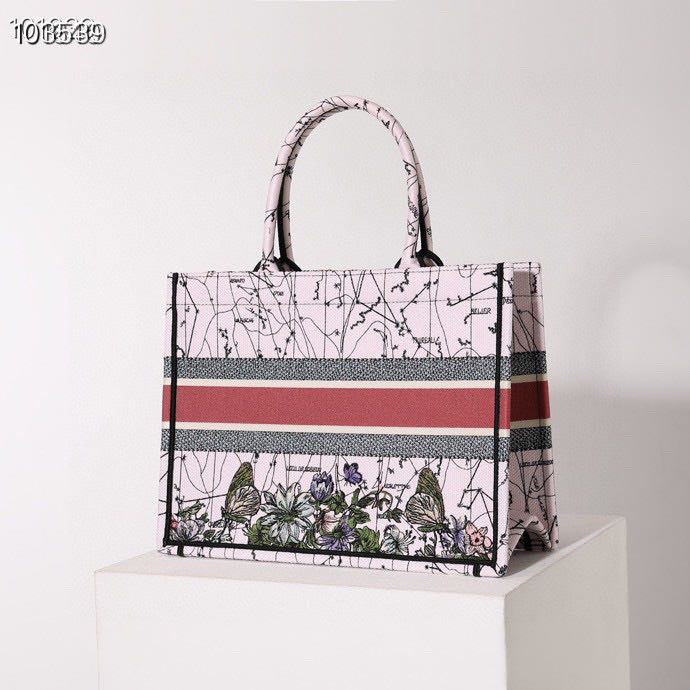 Dior Shopping Bags